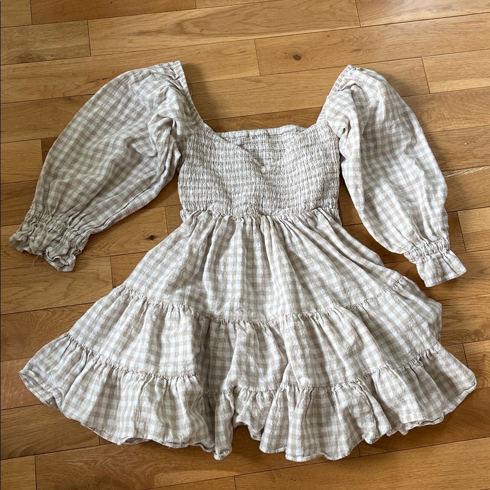 Vici Plaid Puff-Sleeve Tiered Mini Dress in Beige & White